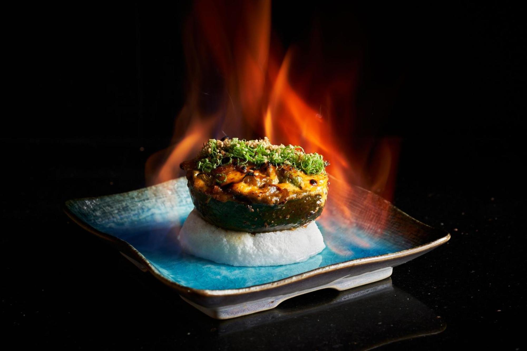 Marriott Resort Palm Jumeirah, Dubai Esterno foto A flaming scallop