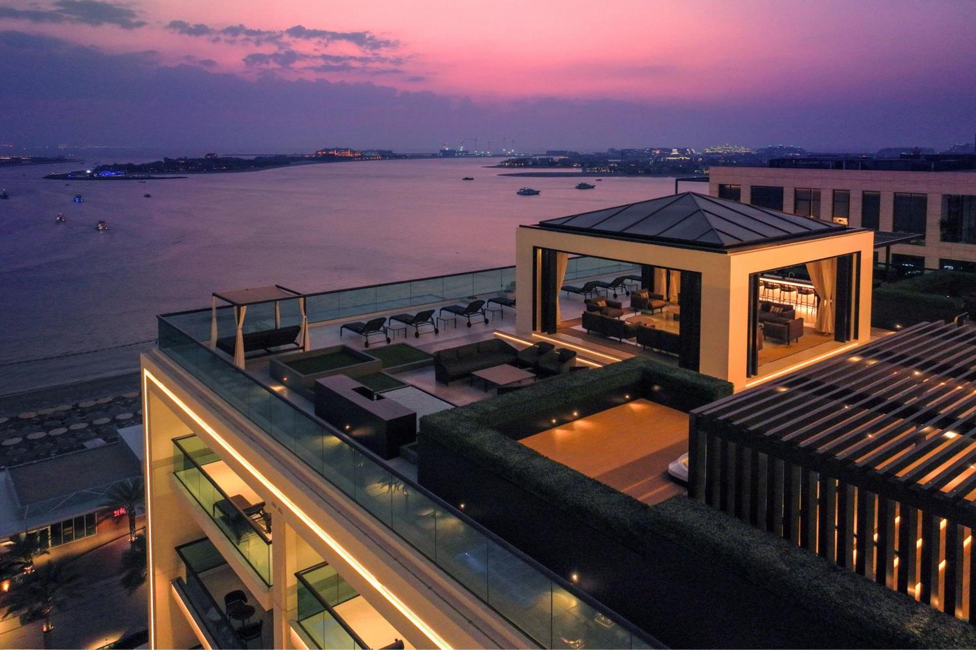 Marriott Resort Palm Jumeirah, Dubai Esterno foto The View