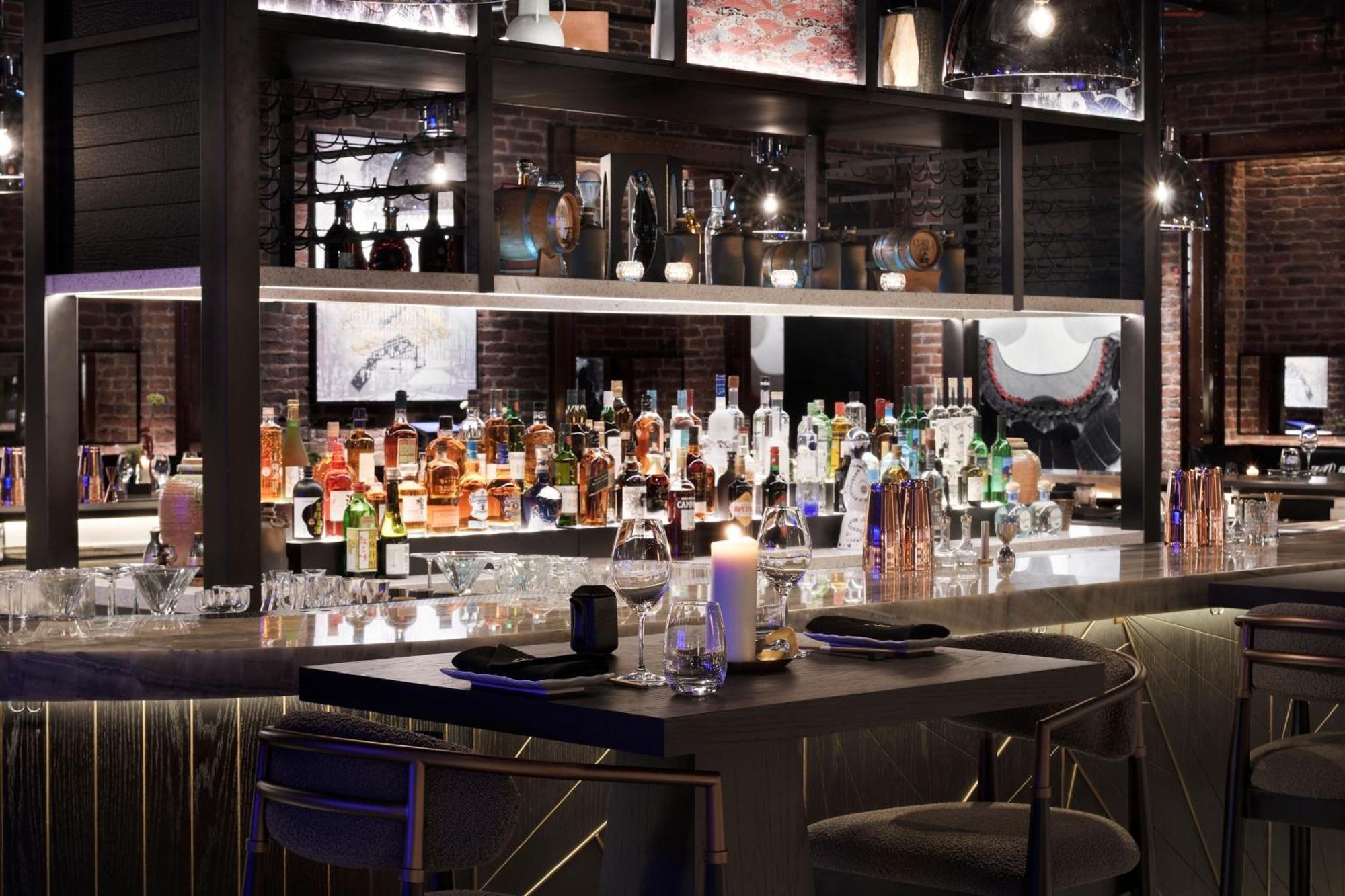 Marriott Resort Palm Jumeirah, Dubai Esterno foto The bar at the restaurant