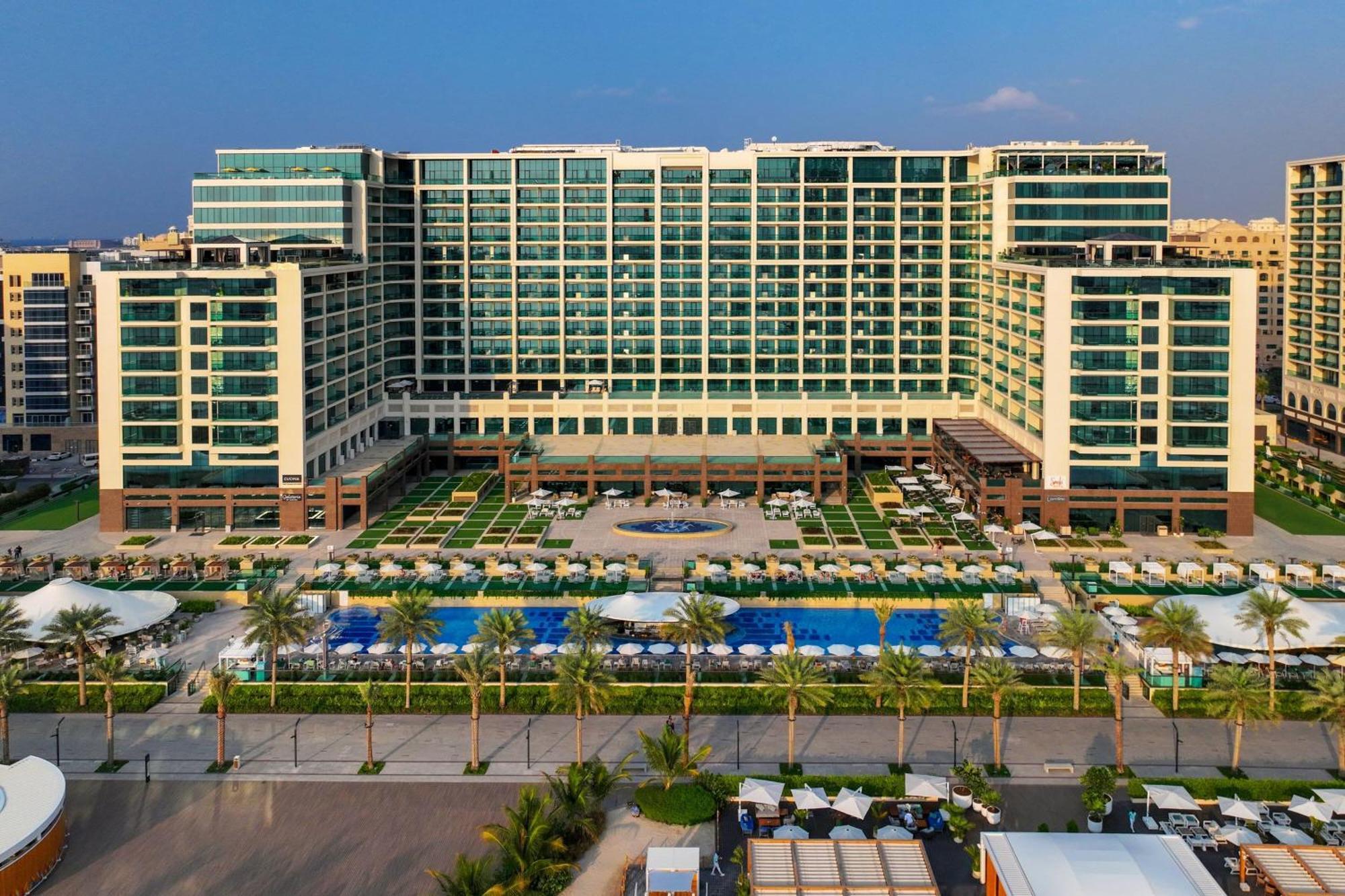 Marriott Resort Palm Jumeirah, Dubai Esterno foto The Atlantis Hotel